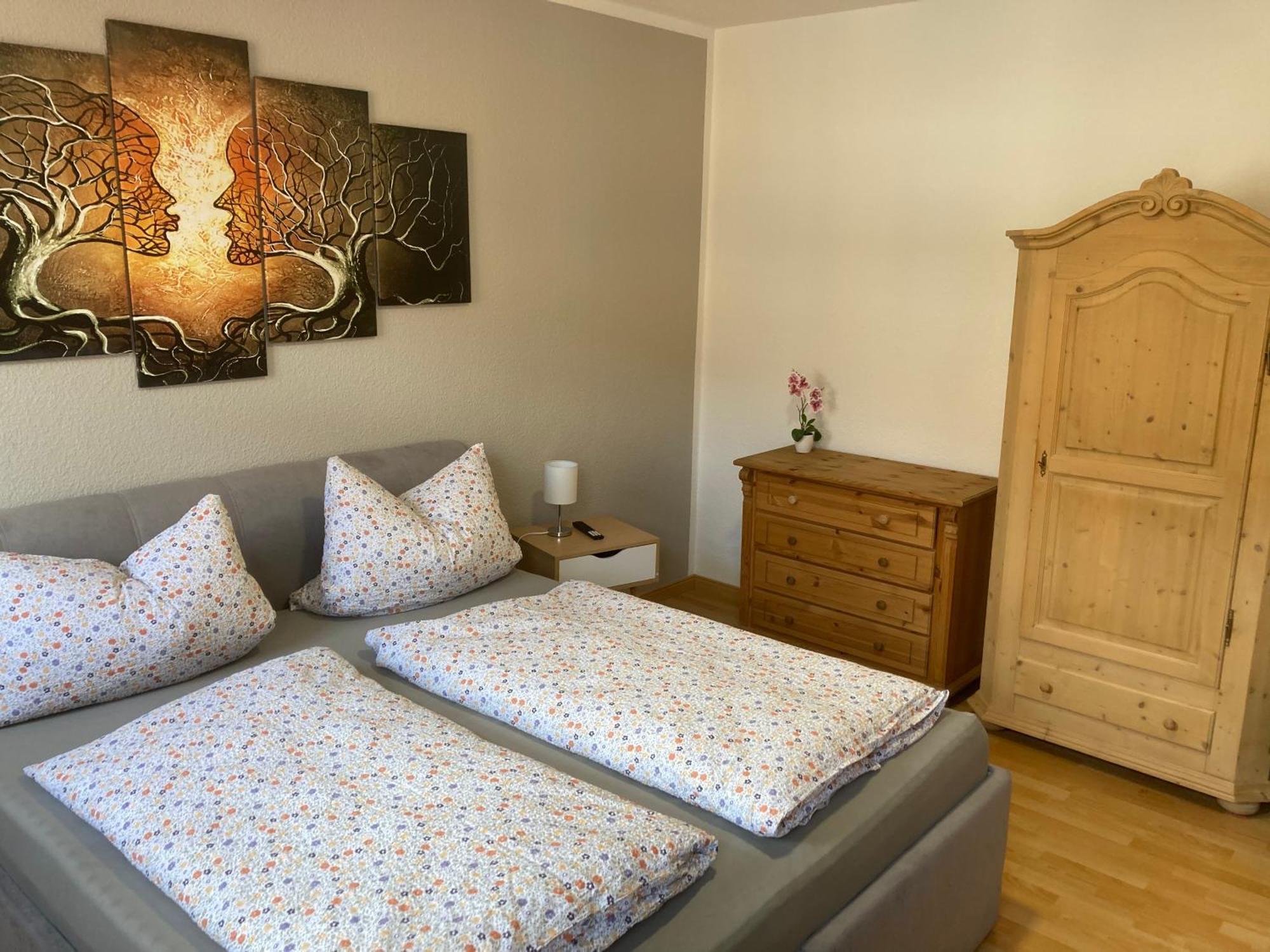 Apartment Gaestewohnung Am Stadtpark Meerane